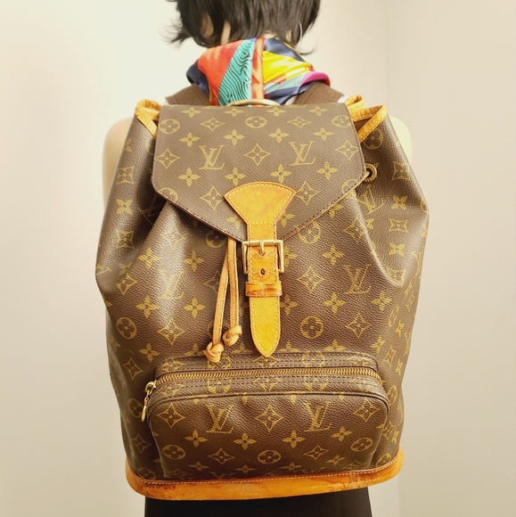 LOUIS VUITTON Montsouris Gm Brown Monogram Coated Canvas Backpack - Picture 4 of 15